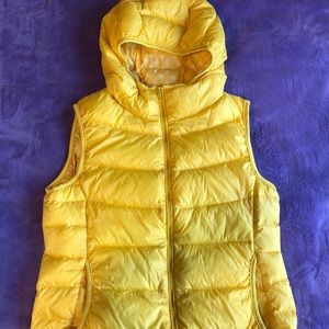 Uniqlo Puffer Vest